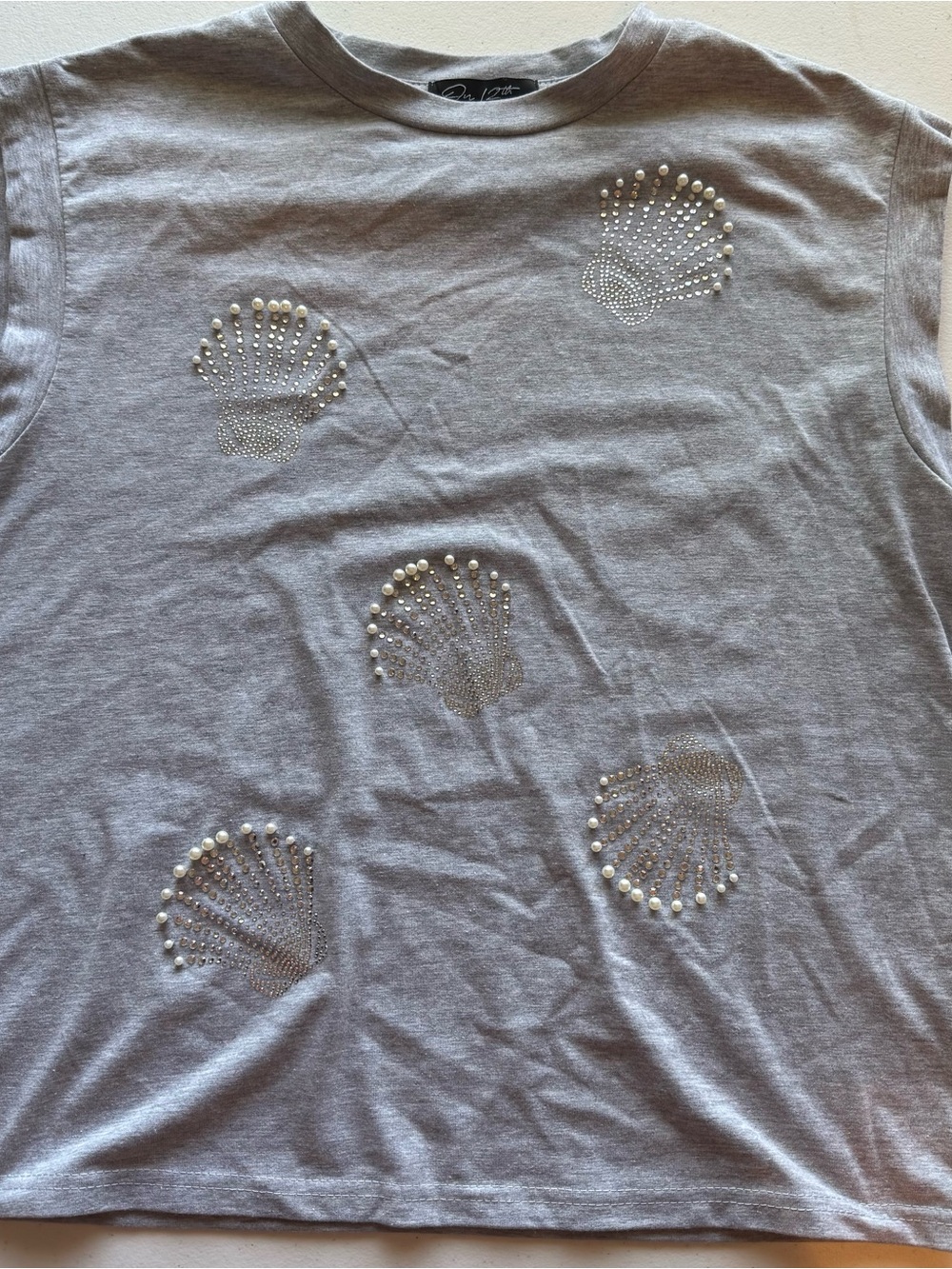 On 12th Shell Graphic Tee | L